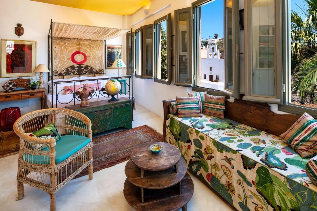 Hotel Hiraeth Santorini à Megalochori  Extérieur photo